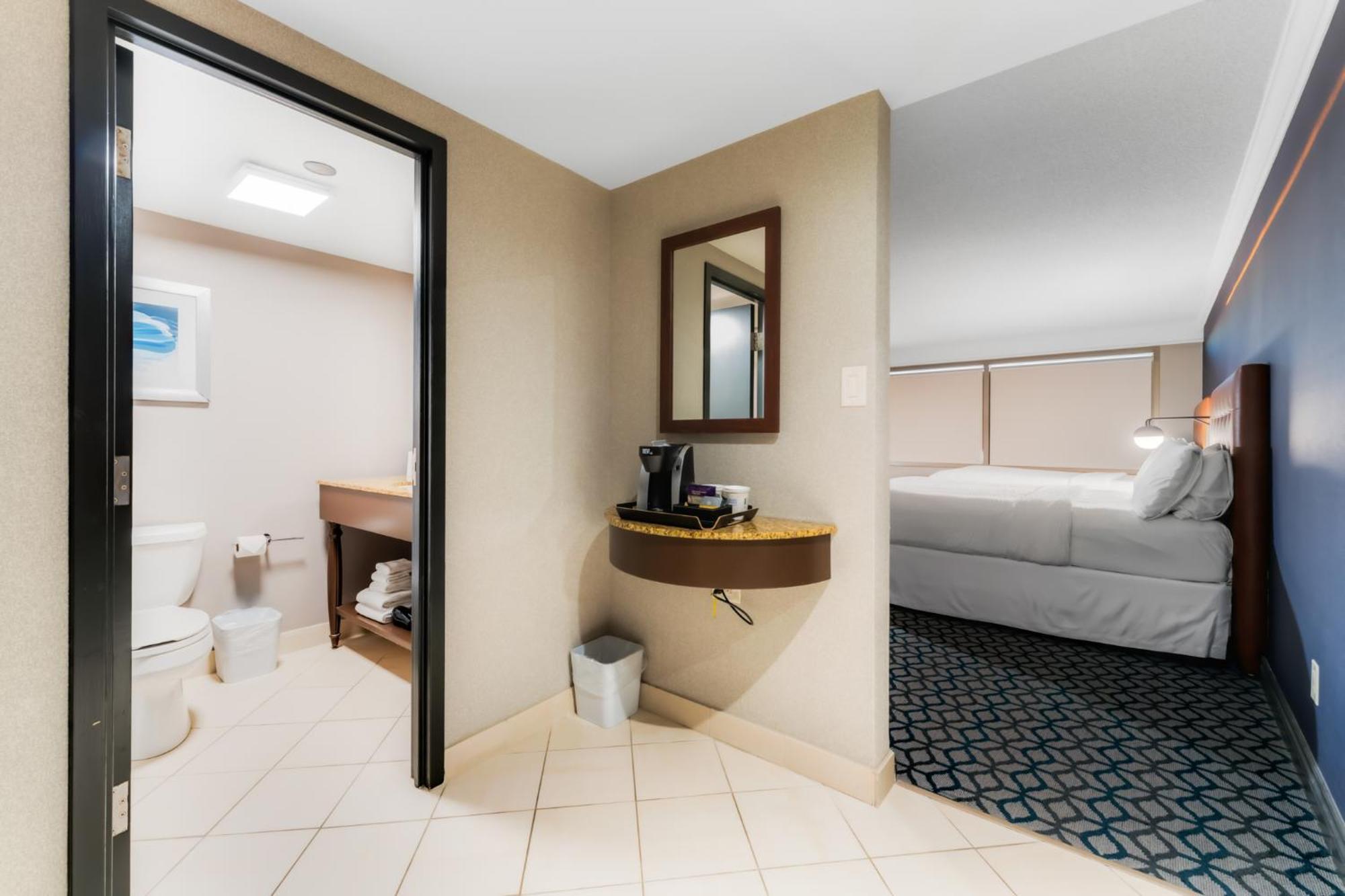 Wyndham Grand Fallsview Hotel Niagara Falls