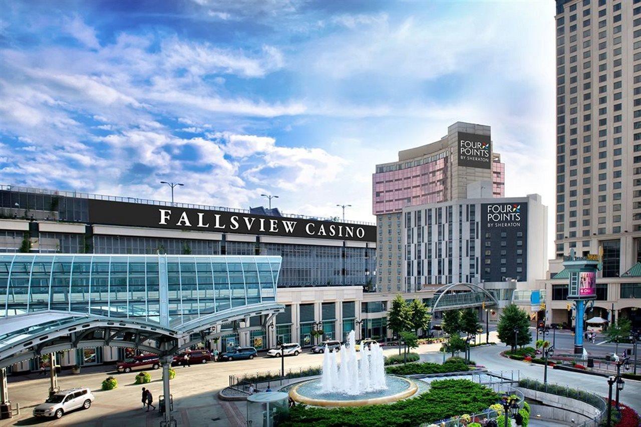 Wyndham Grand Fallsview